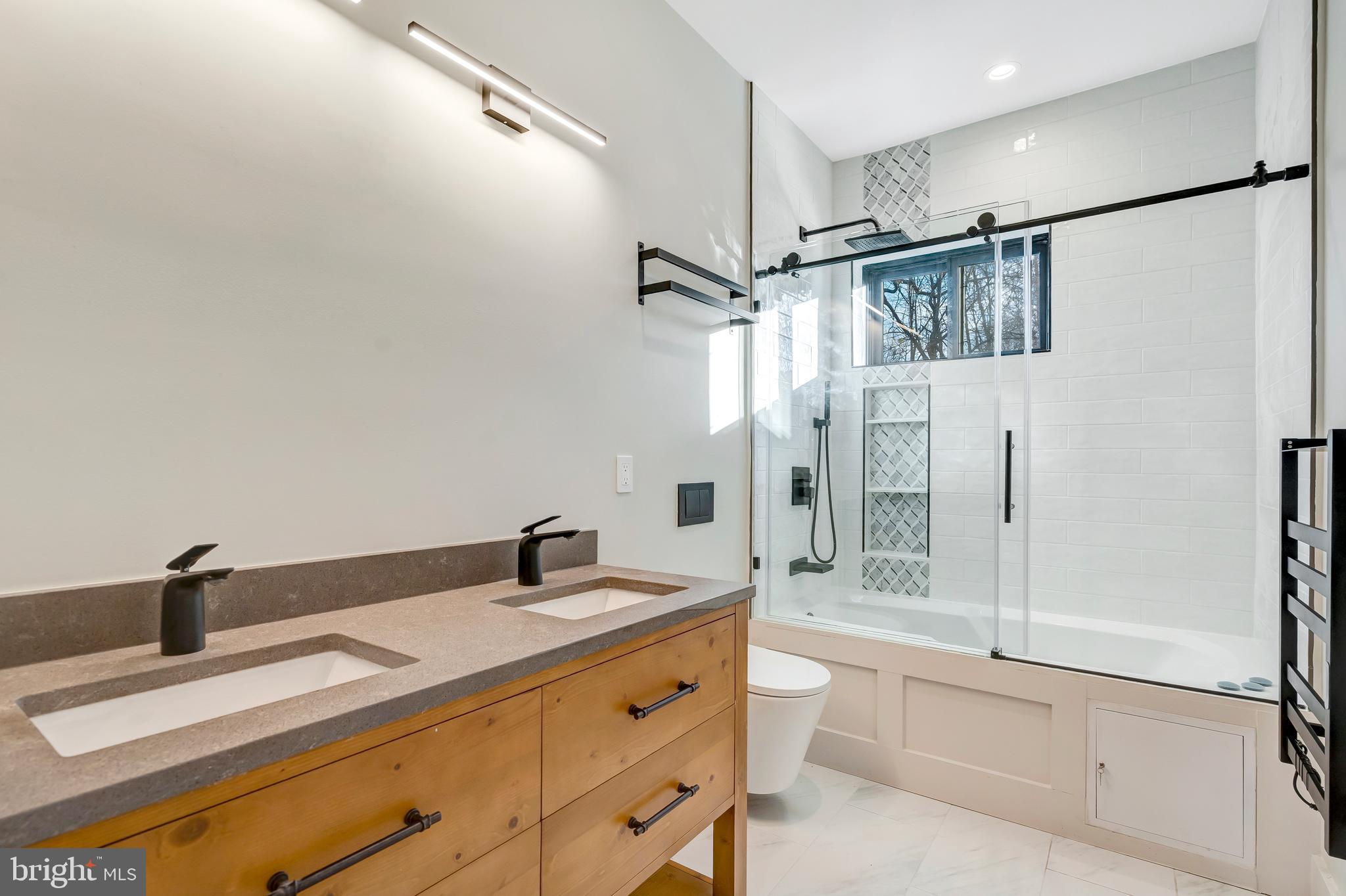 5921 CHESTERBROOK ROAD