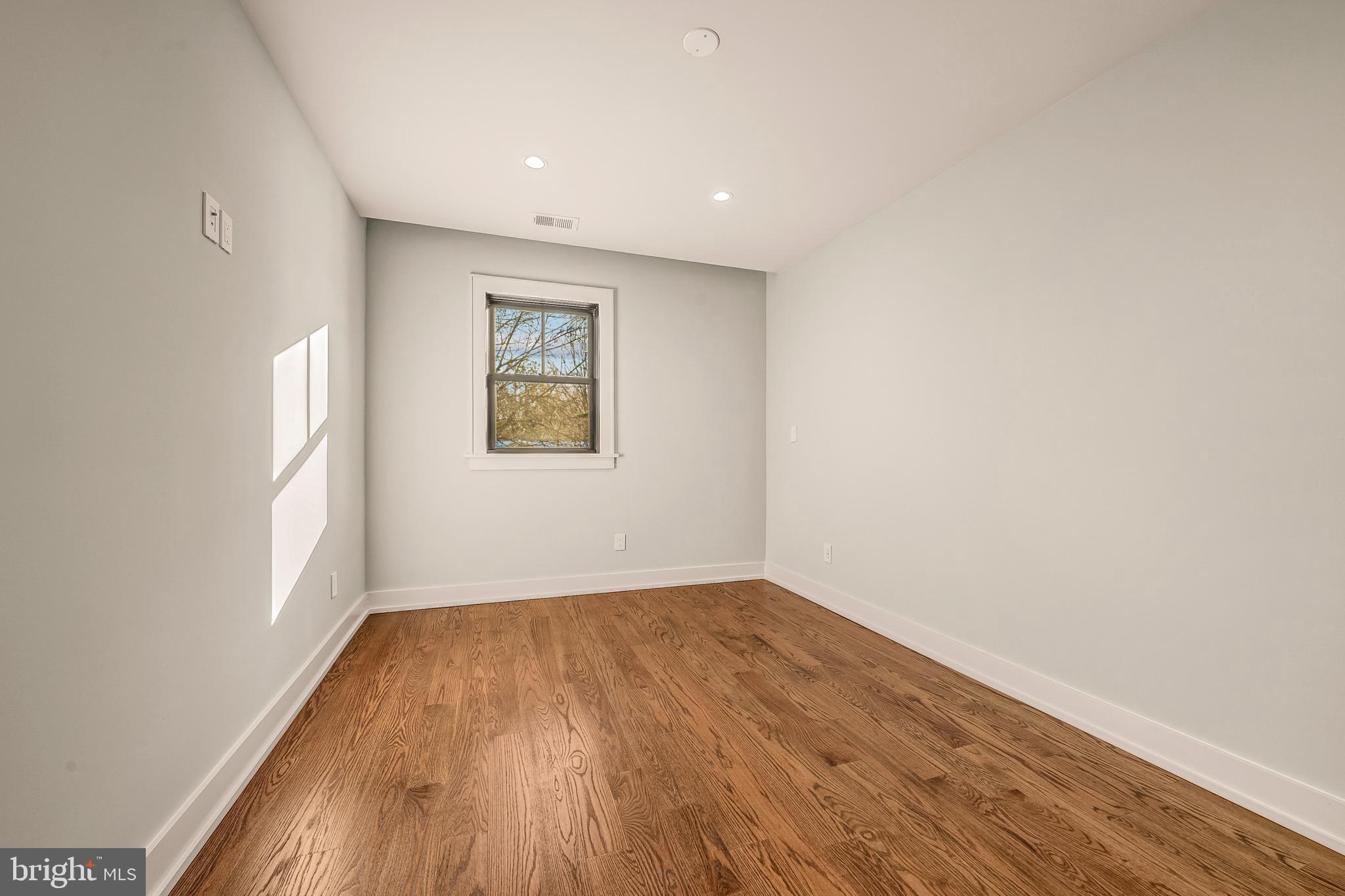 5921 CHESTERBROOK ROAD