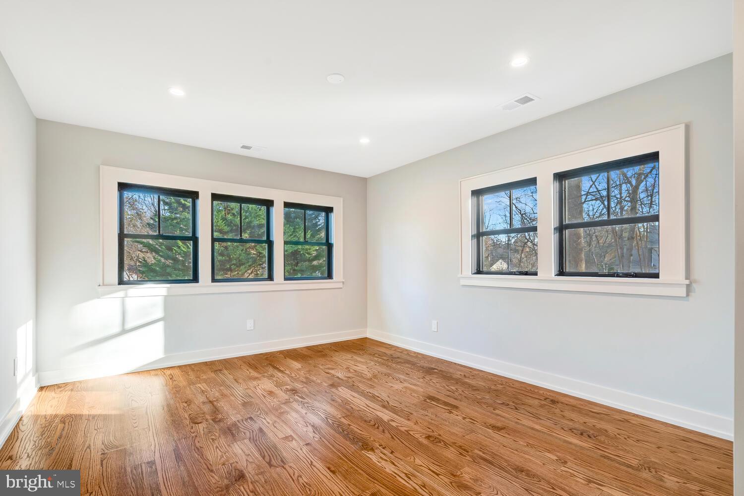 5921 CHESTERBROOK ROAD