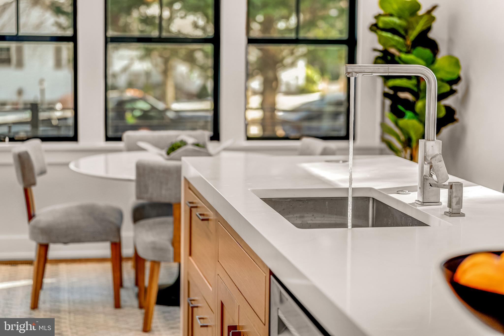 5921 CHESTERBROOK ROAD