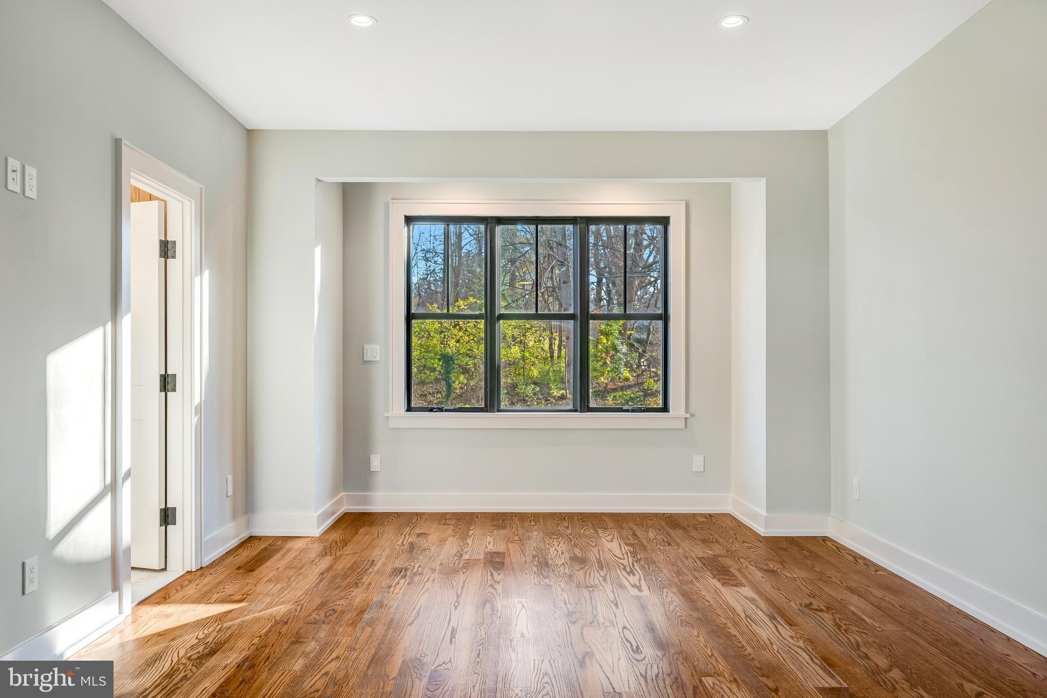 5921 CHESTERBROOK ROAD