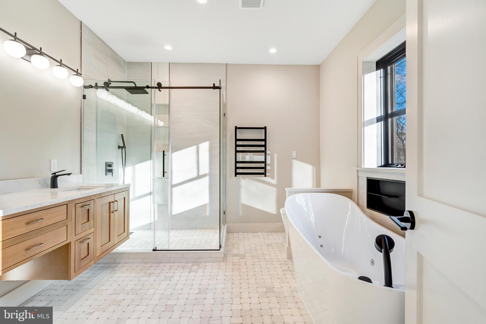 5921 CHESTERBROOK ROAD