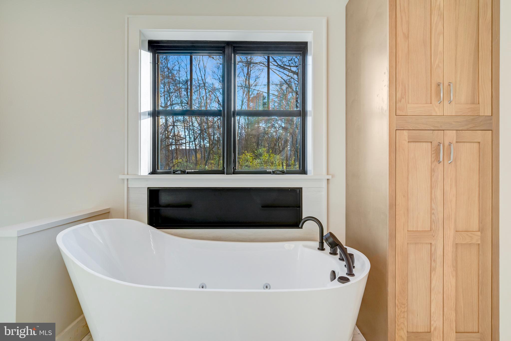 5921 CHESTERBROOK ROAD