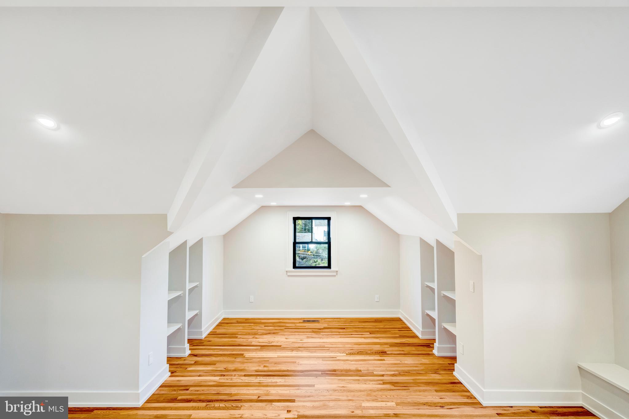 5921 CHESTERBROOK ROAD