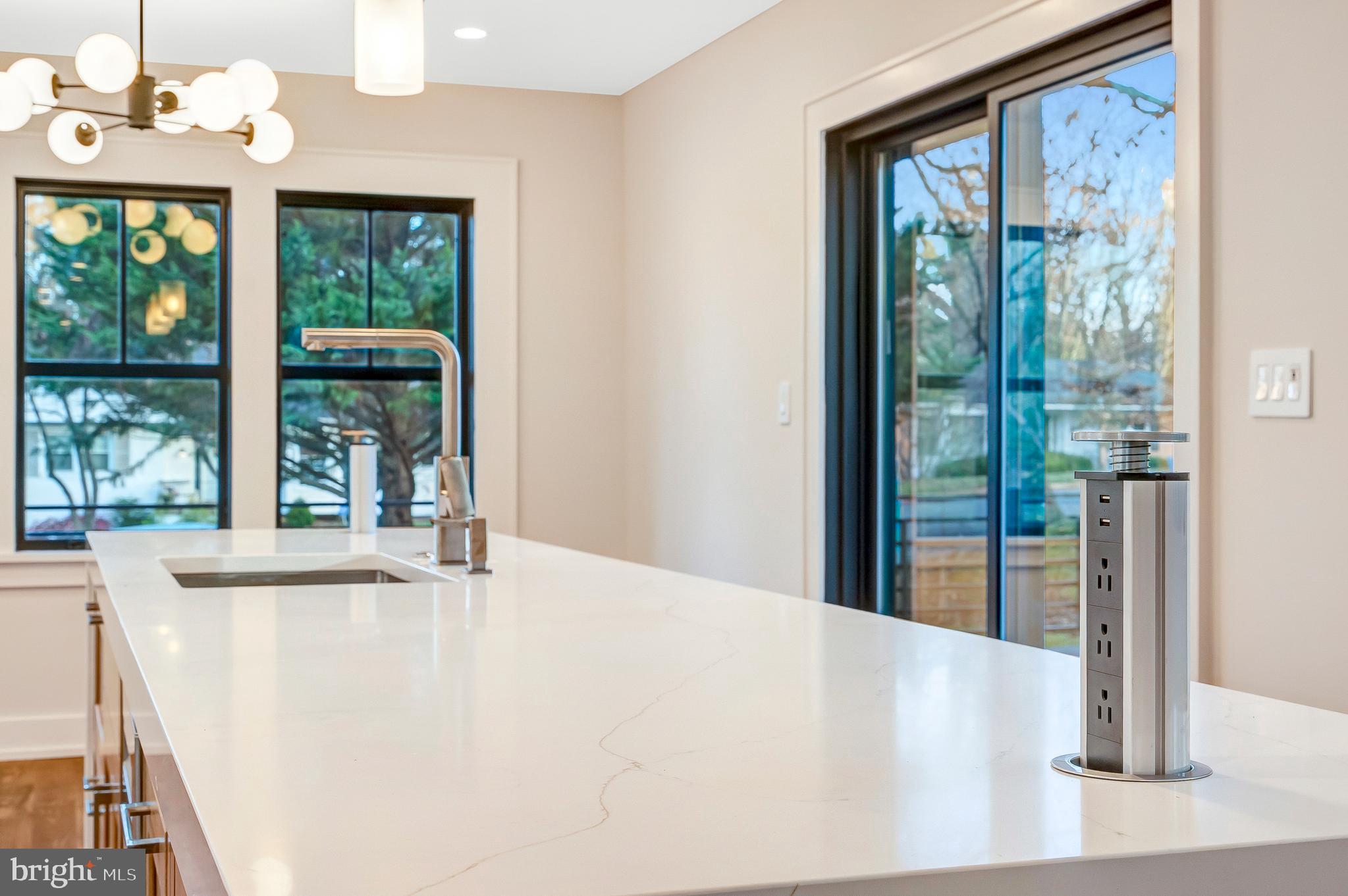 5921 CHESTERBROOK ROAD