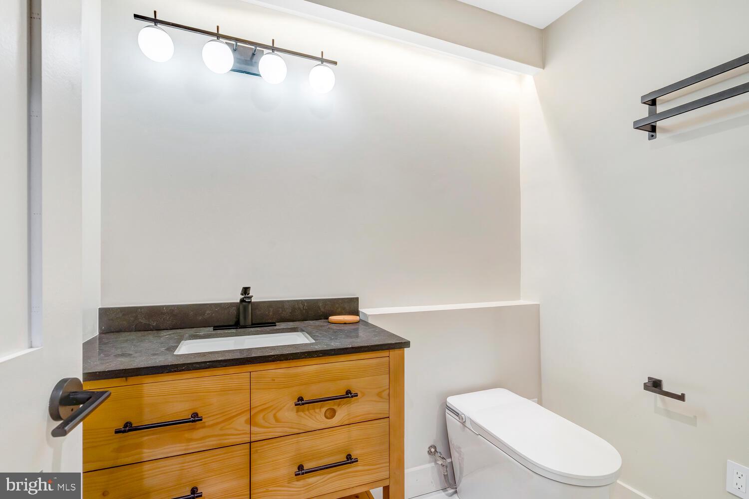 5921 CHESTERBROOK ROAD