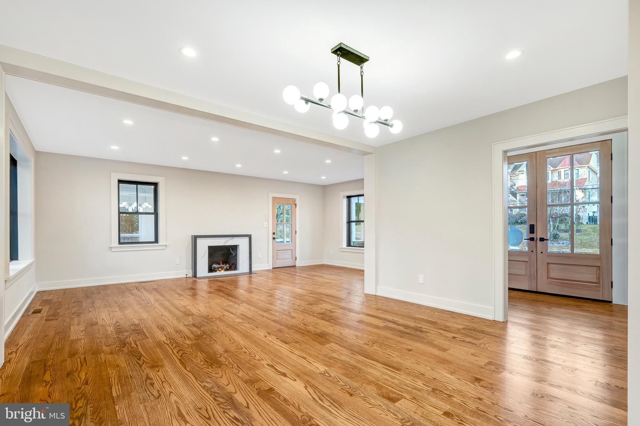 5921 CHESTERBROOK ROAD