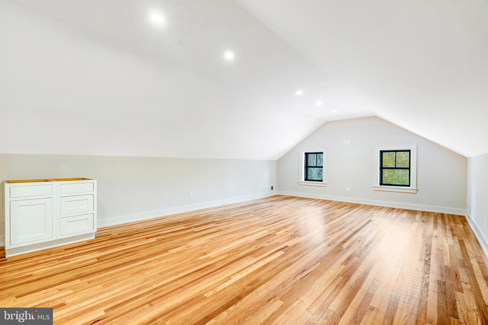 5921 CHESTERBROOK ROAD