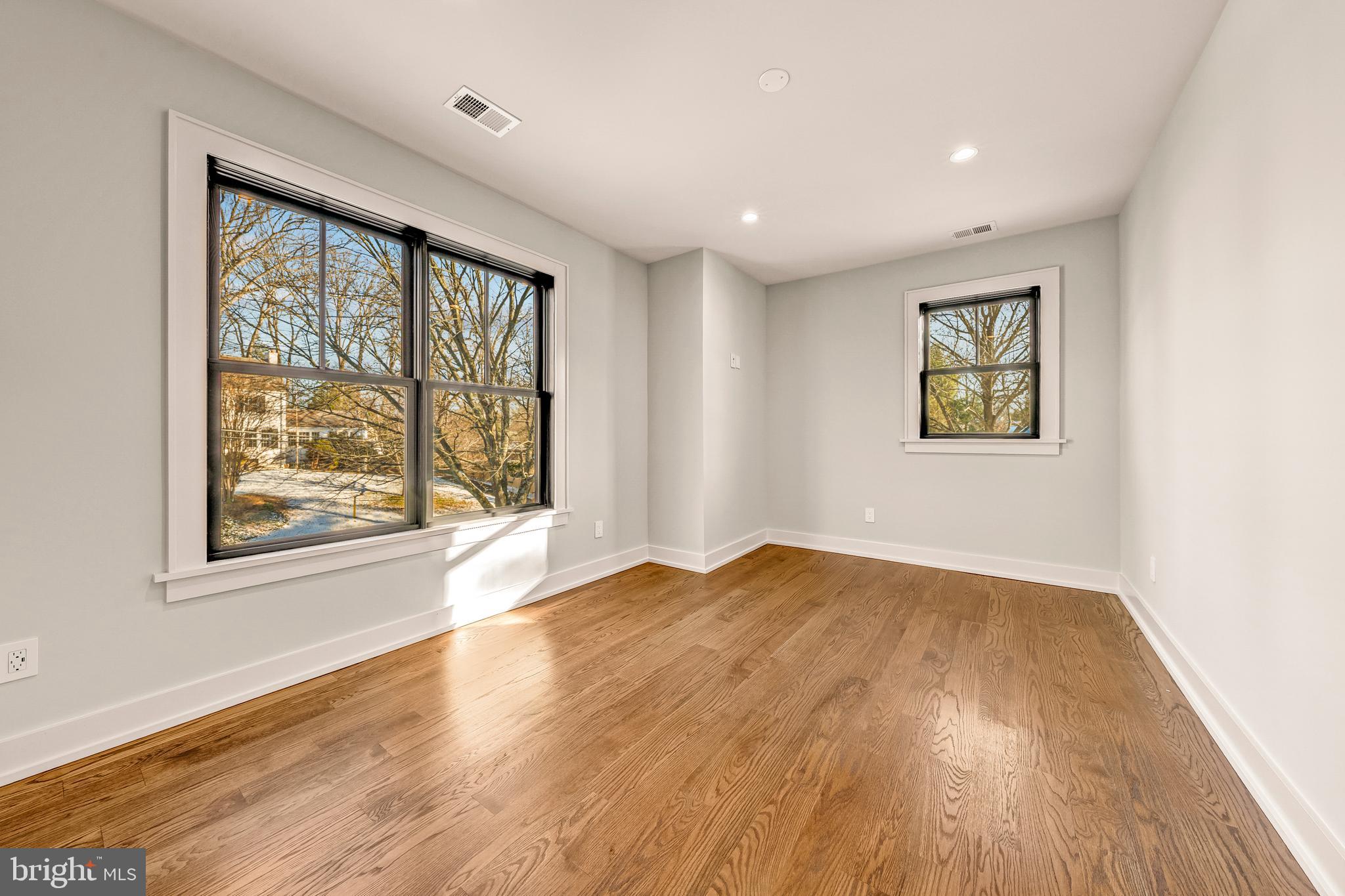 5921 CHESTERBROOK ROAD