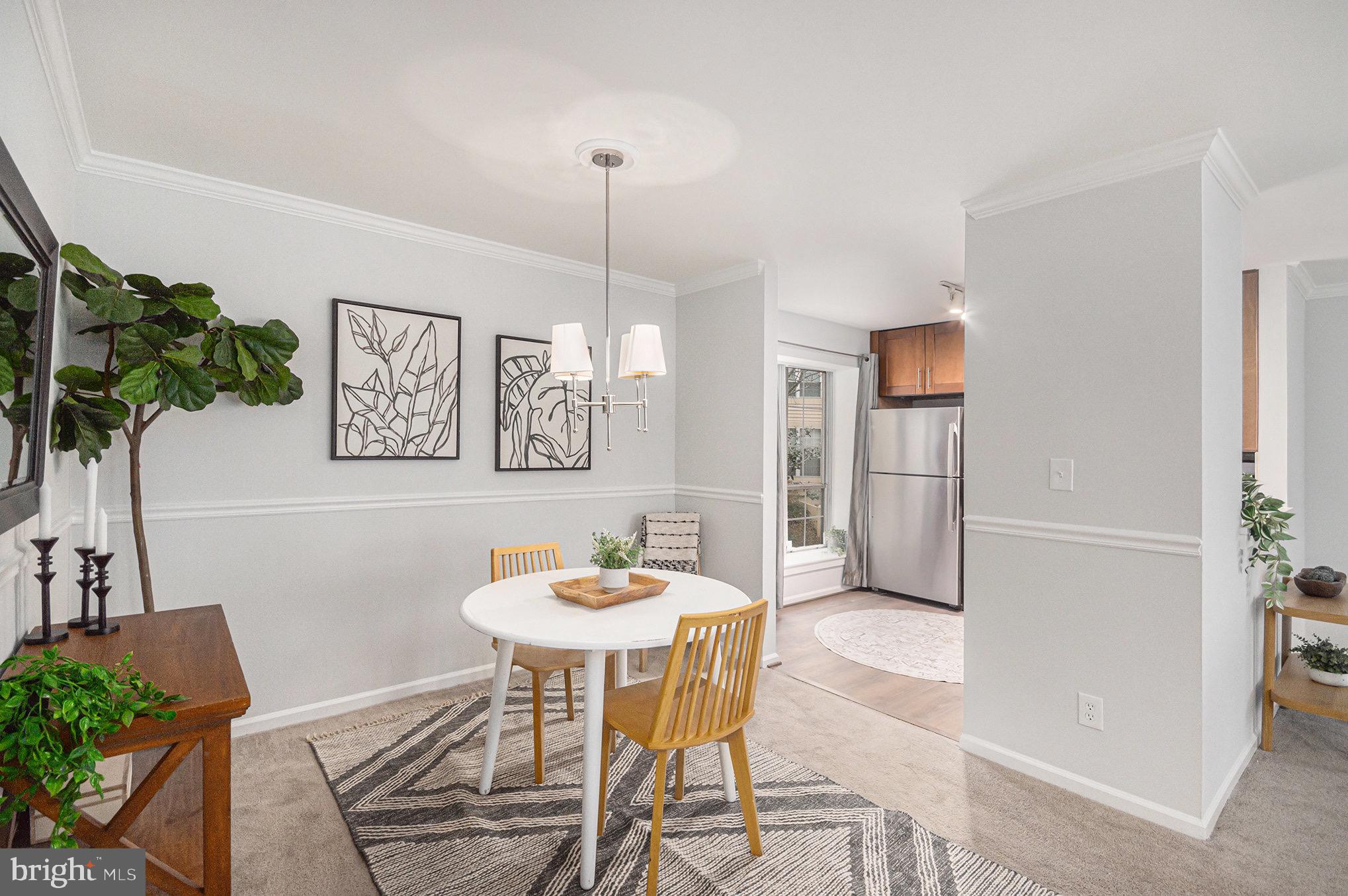 4561 INTERLACHEN COURT F F