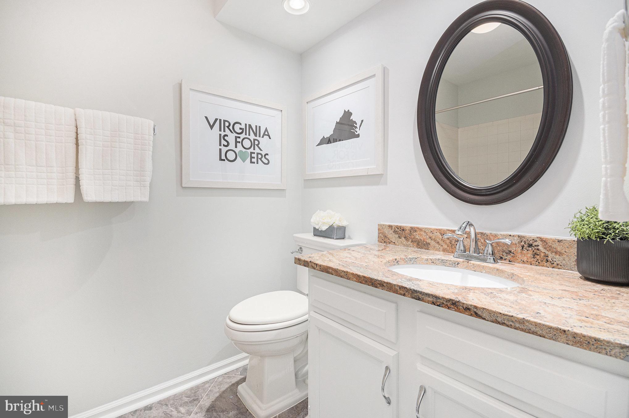 4561 INTERLACHEN COURT F F