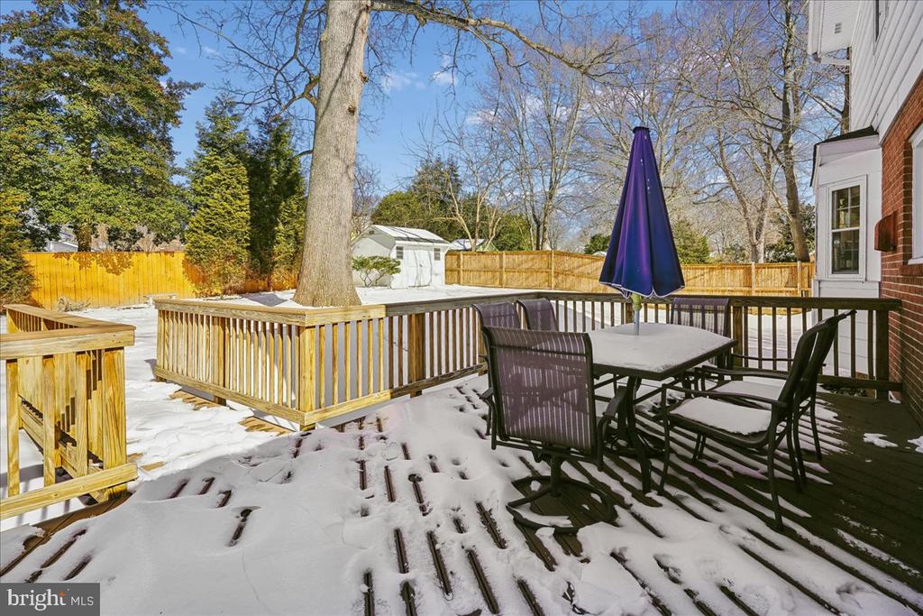 2412 CAVENDISH DRIVE
