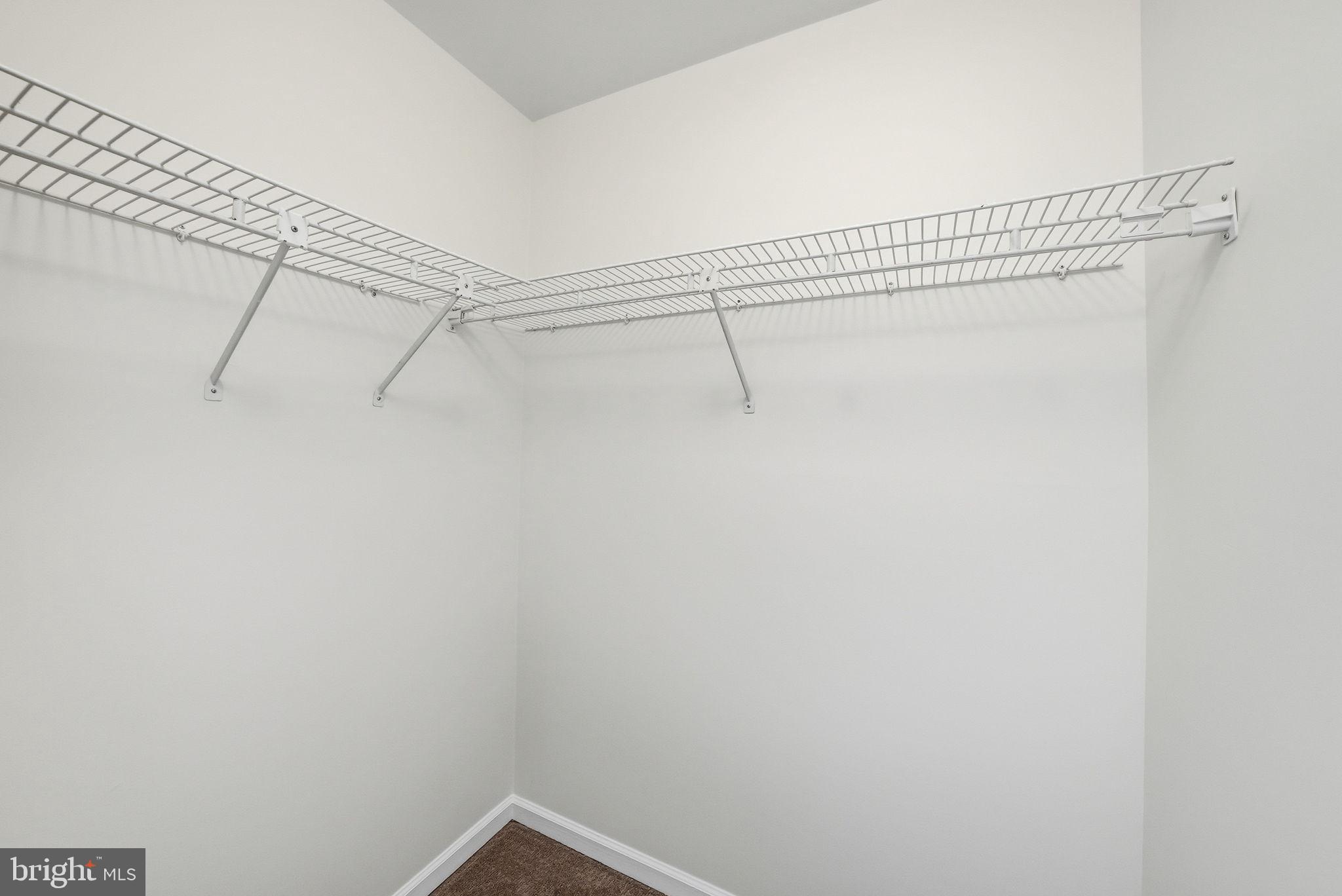 6112 SANDSTONE COURT