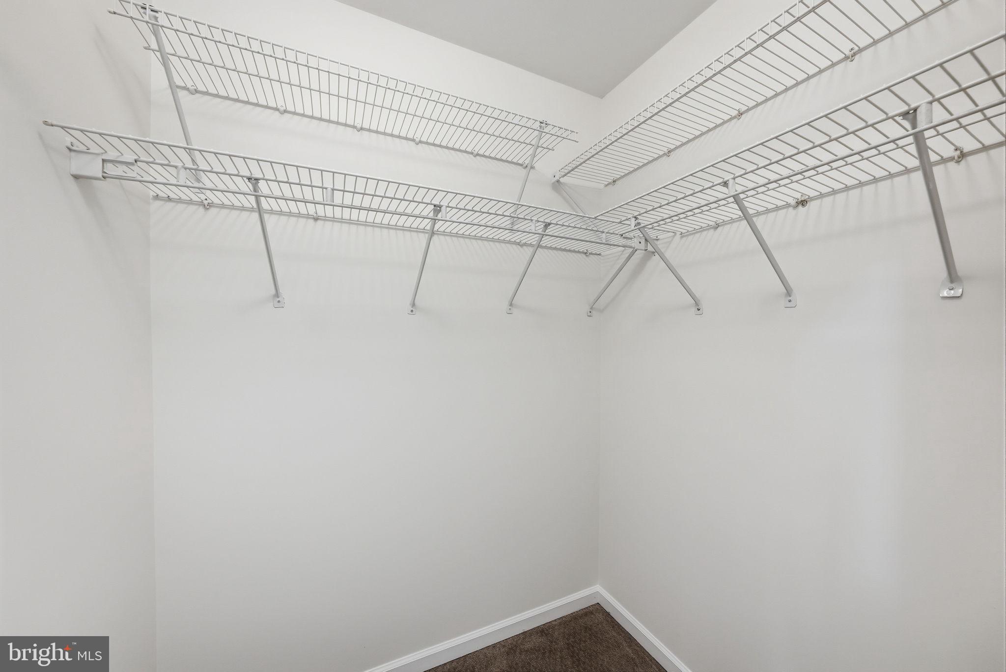 6112 SANDSTONE COURT