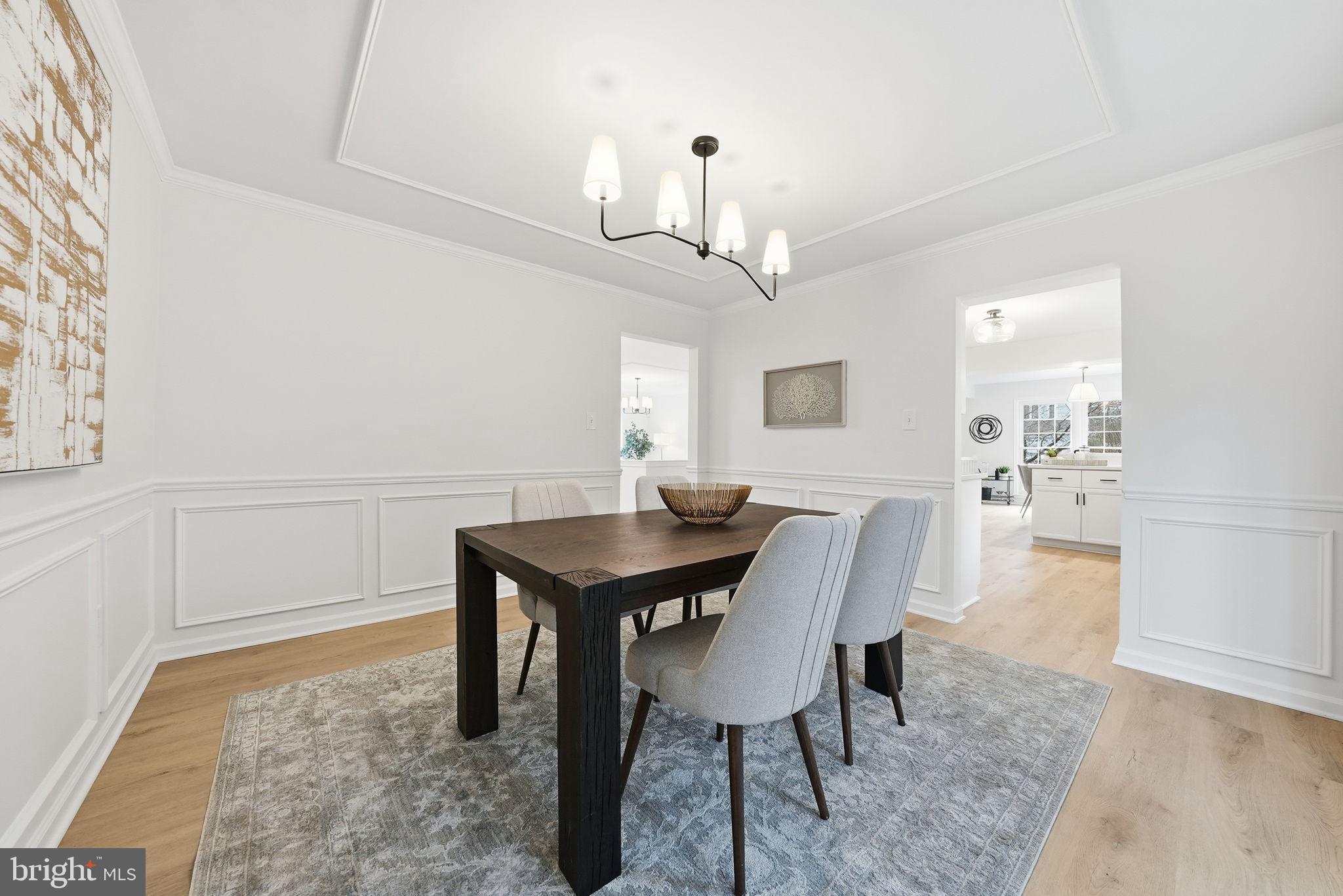 6112 SANDSTONE COURT