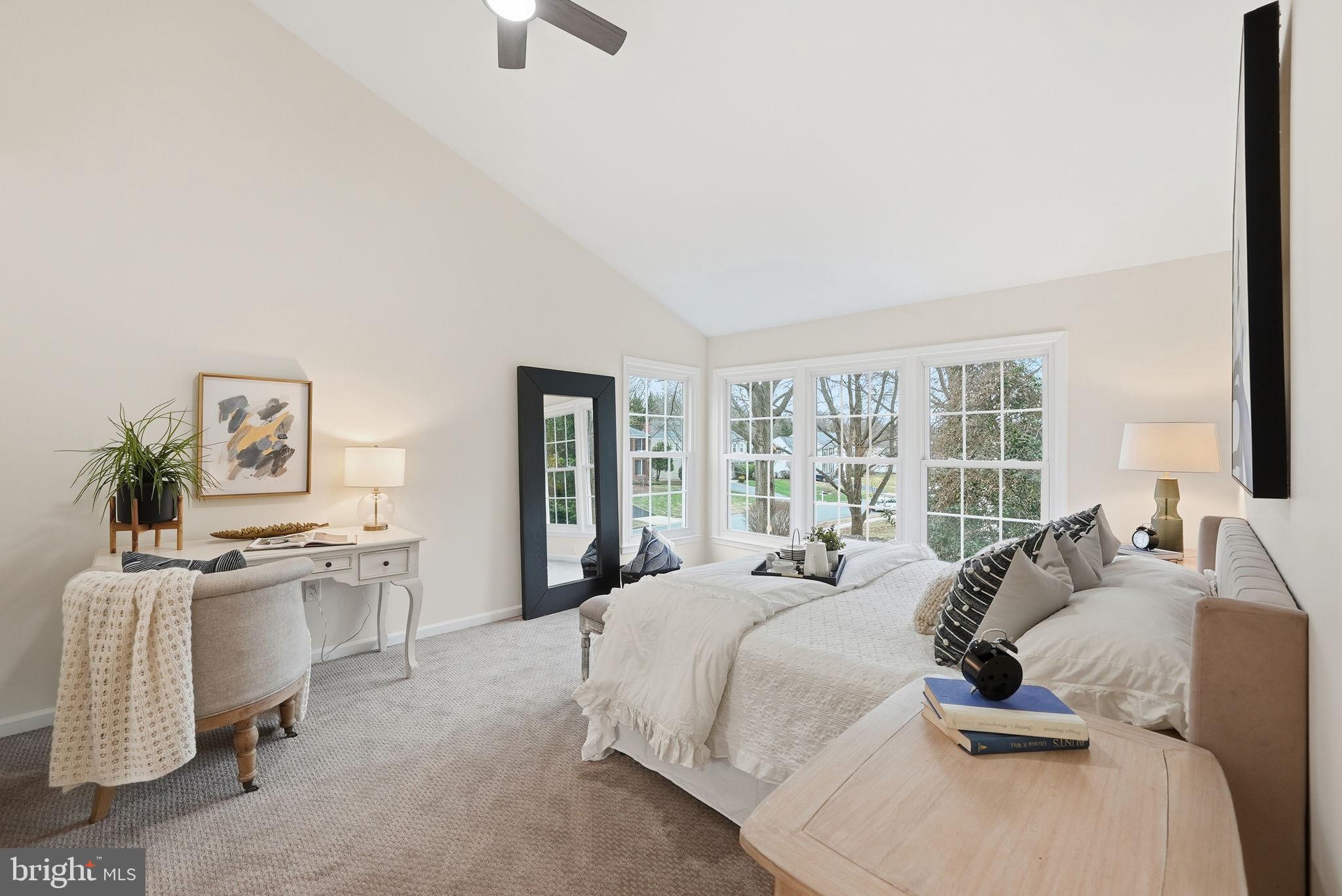 6112 SANDSTONE COURT