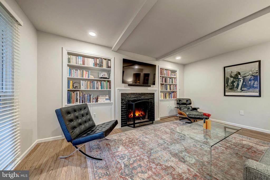1839 BALDWIN DRIVE