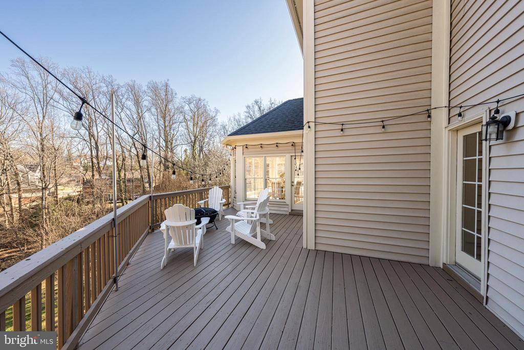 1609 BROOKSIDE ROAD