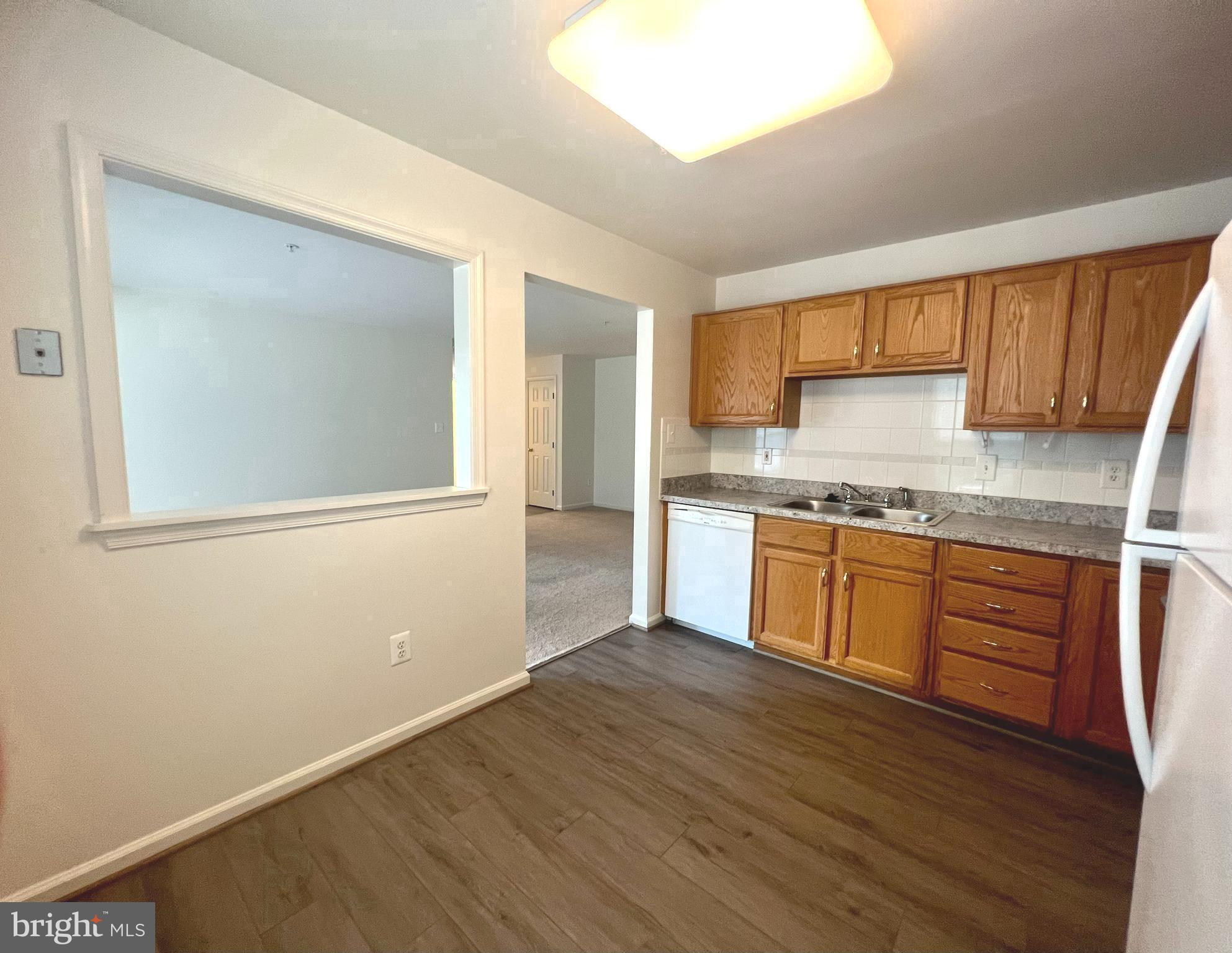 7532 COXTON COURT 128