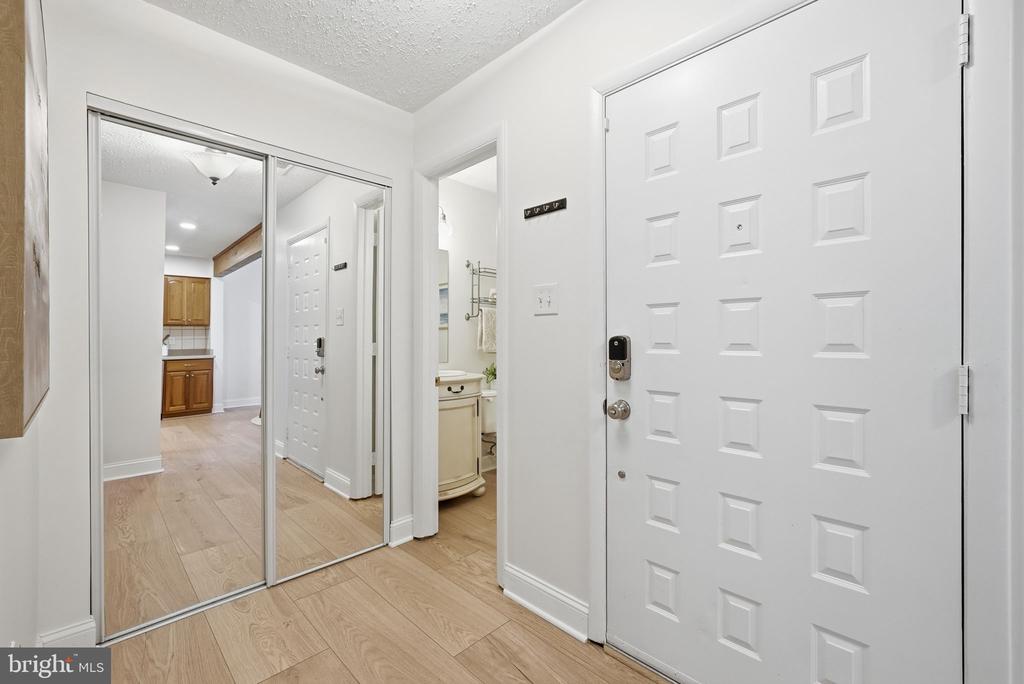 2316 GLADE BANK WAY