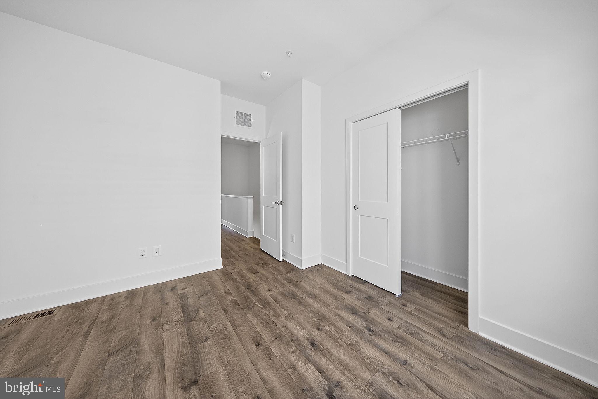 7348 BLADE DRIVE