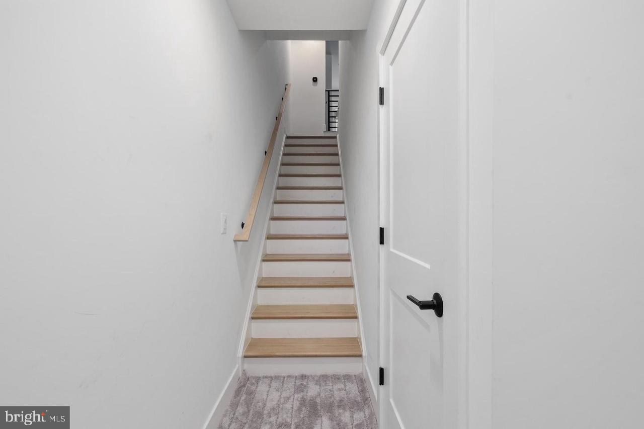 7348 BLADE DRIVE