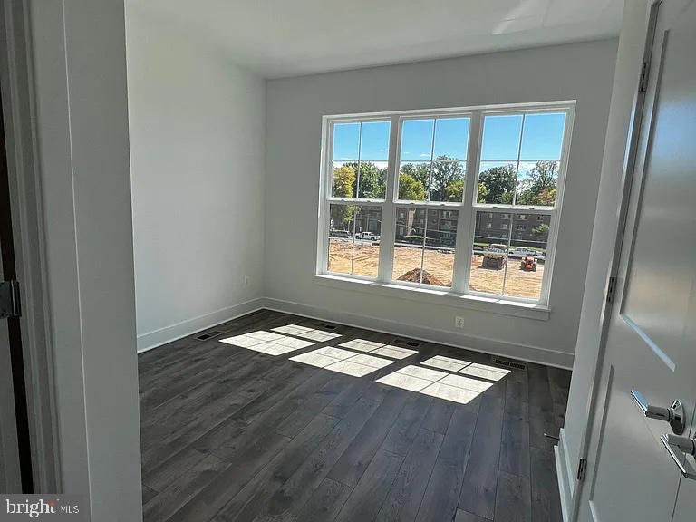 7348 BLADE DRIVE