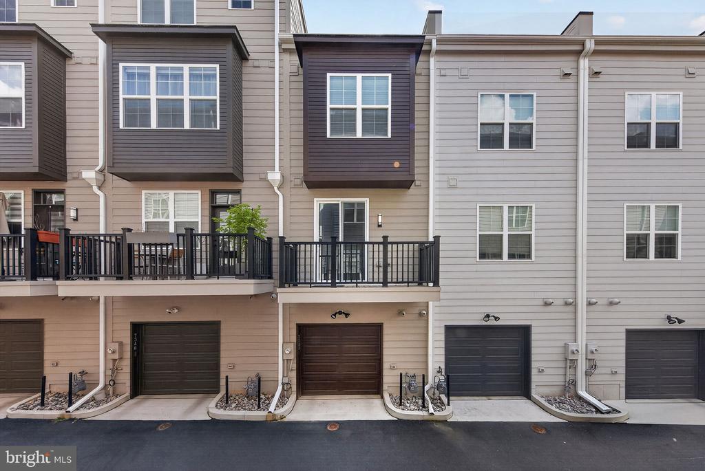 7348 BLADE DRIVE