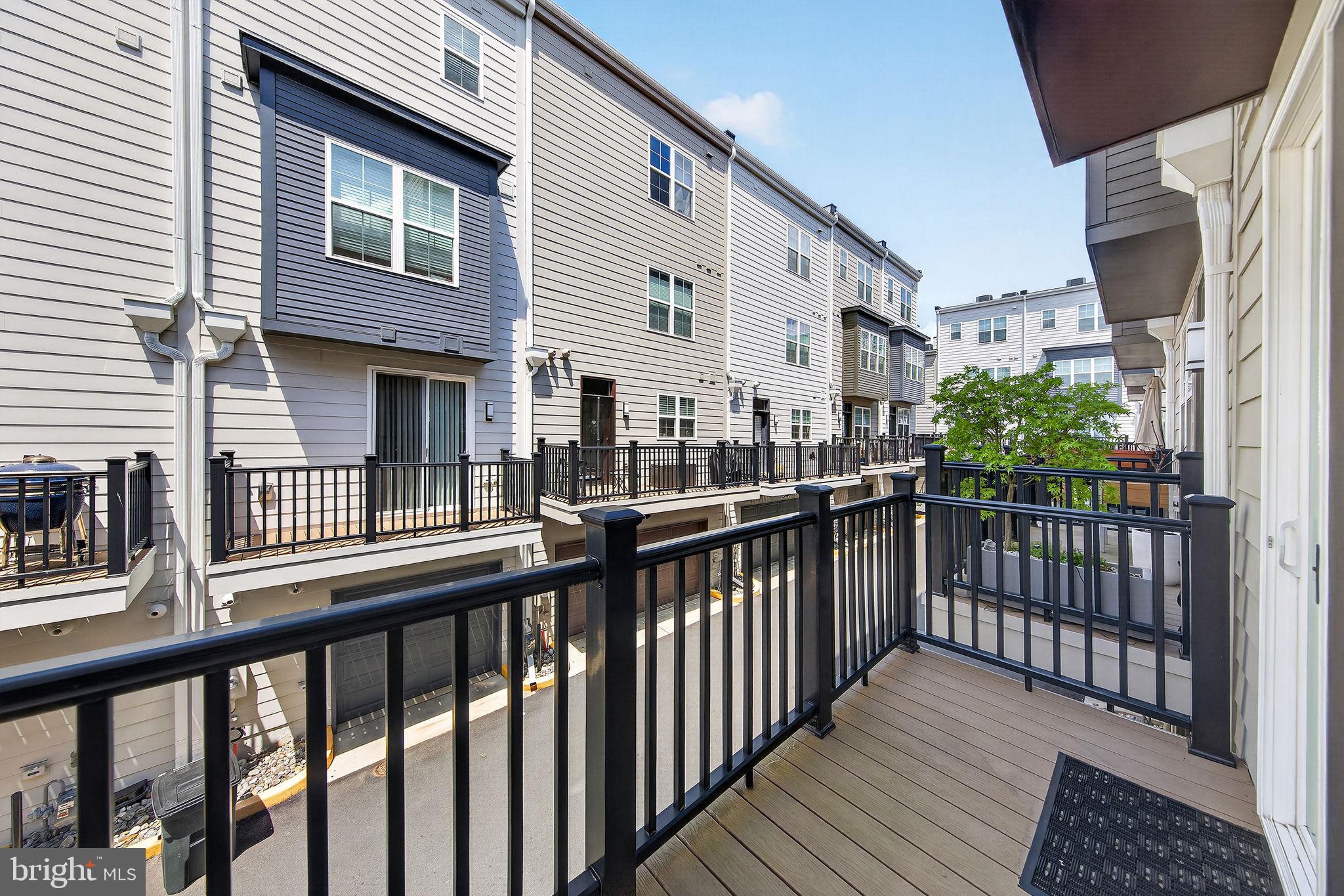 7348 BLADE DRIVE
