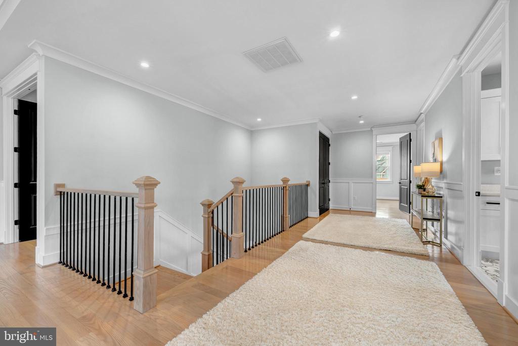 7022 HECTOR ROAD