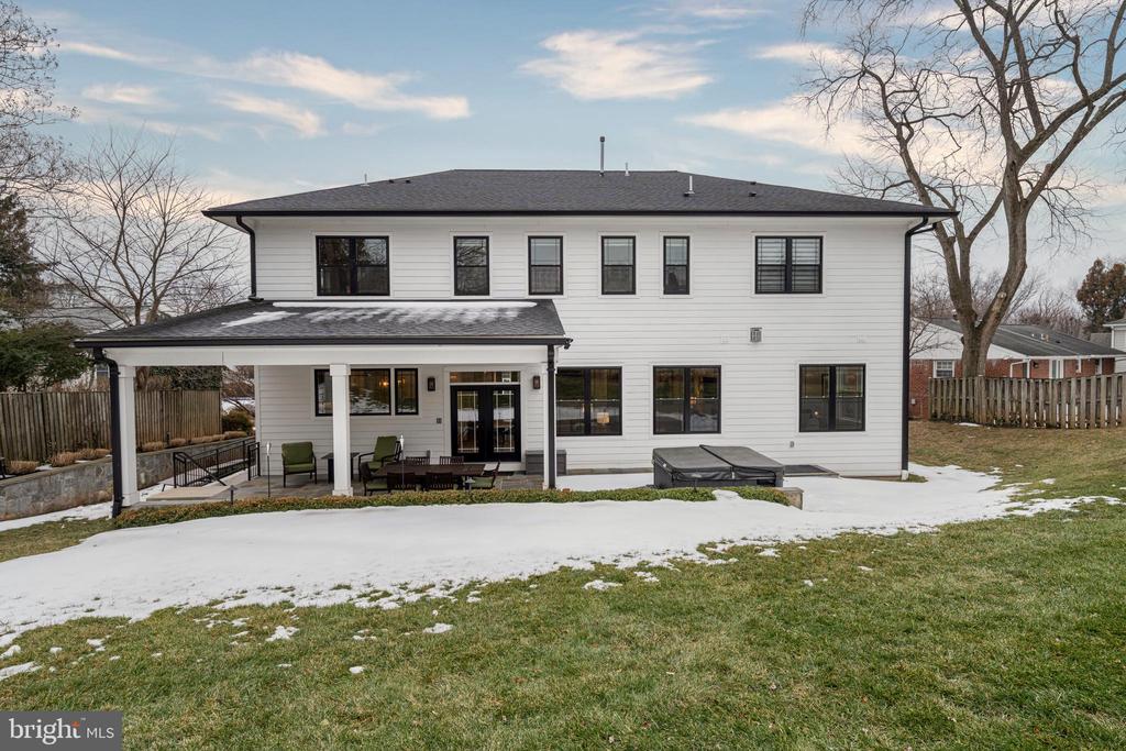 7022 HECTOR ROAD
