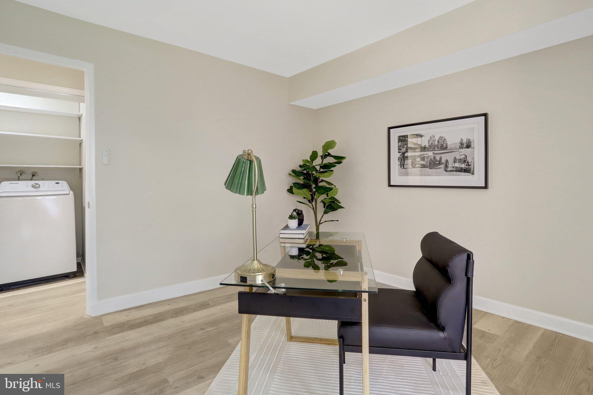 7800 DASSETT COURT 204