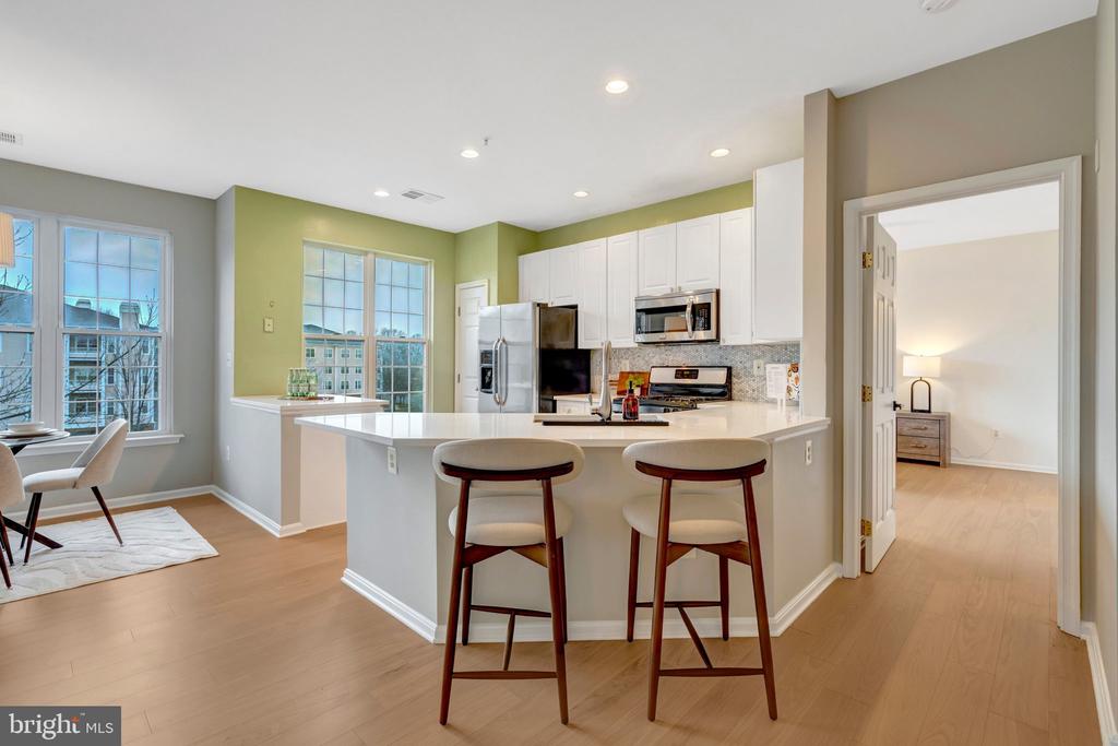 4200 MOZART BRIGADE LANE Q