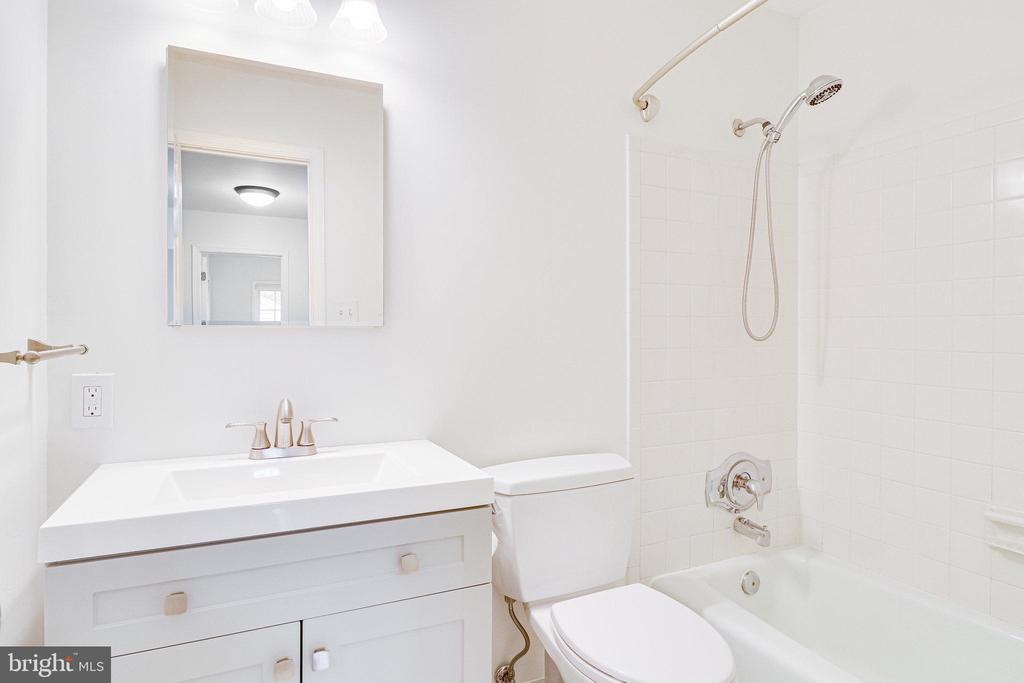 4809 TABARD PLACE