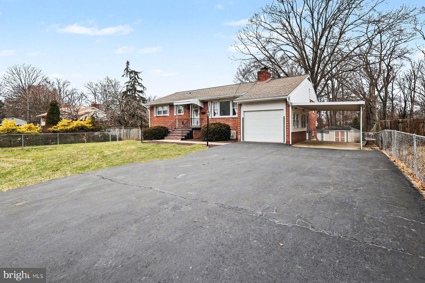 6722 S KINGS HIGHWAY