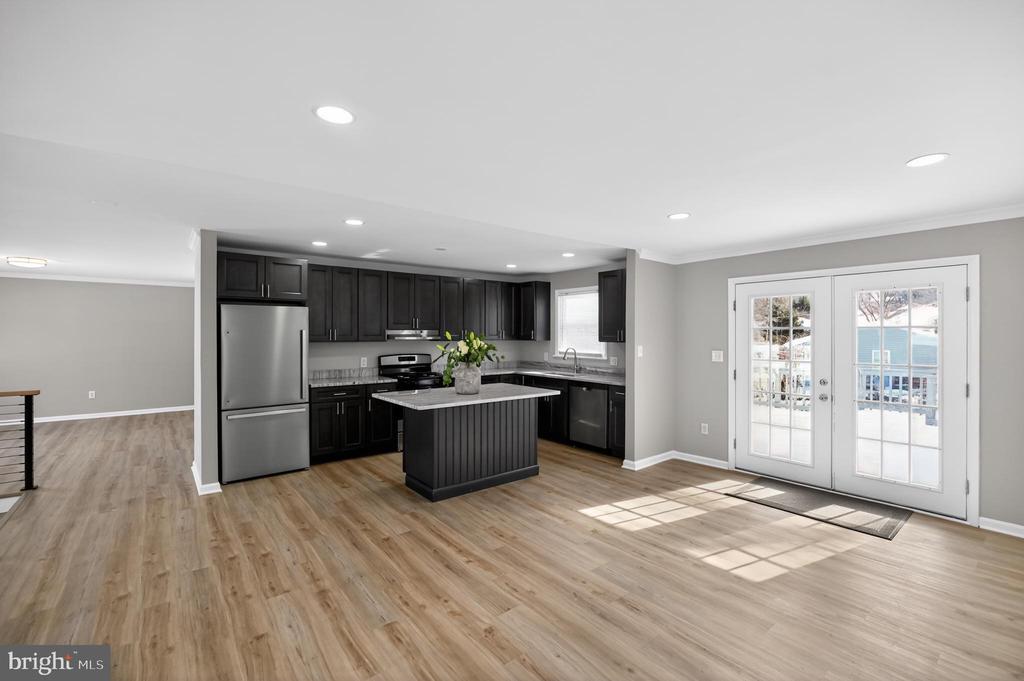 7605 POLLEN STREET