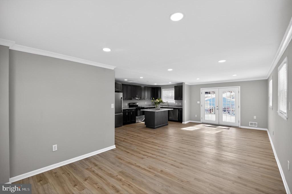 7605 POLLEN STREET