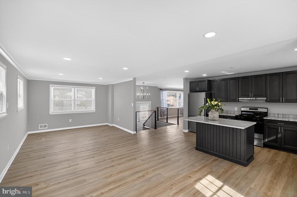 7605 POLLEN STREET