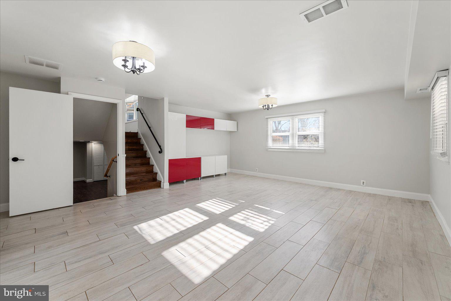 7114 XAVIER COURT