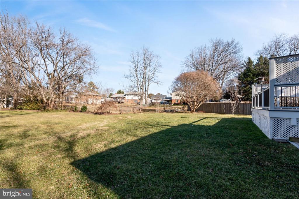 7114 XAVIER COURT