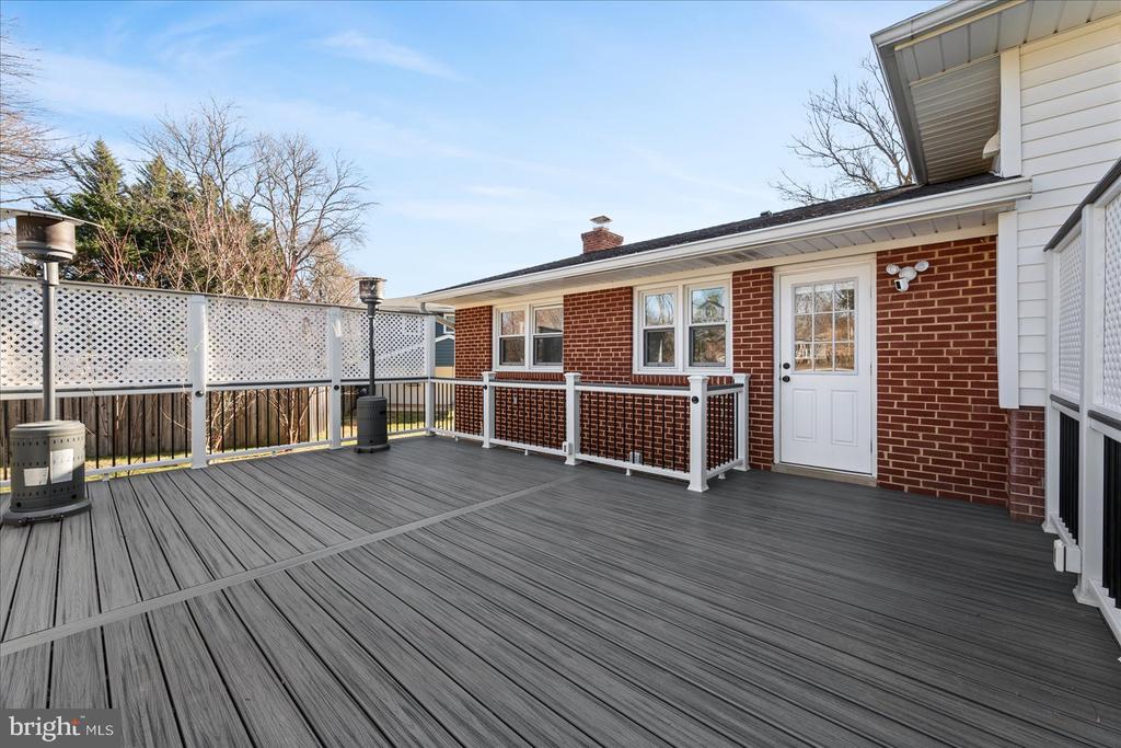 7114 XAVIER COURT
