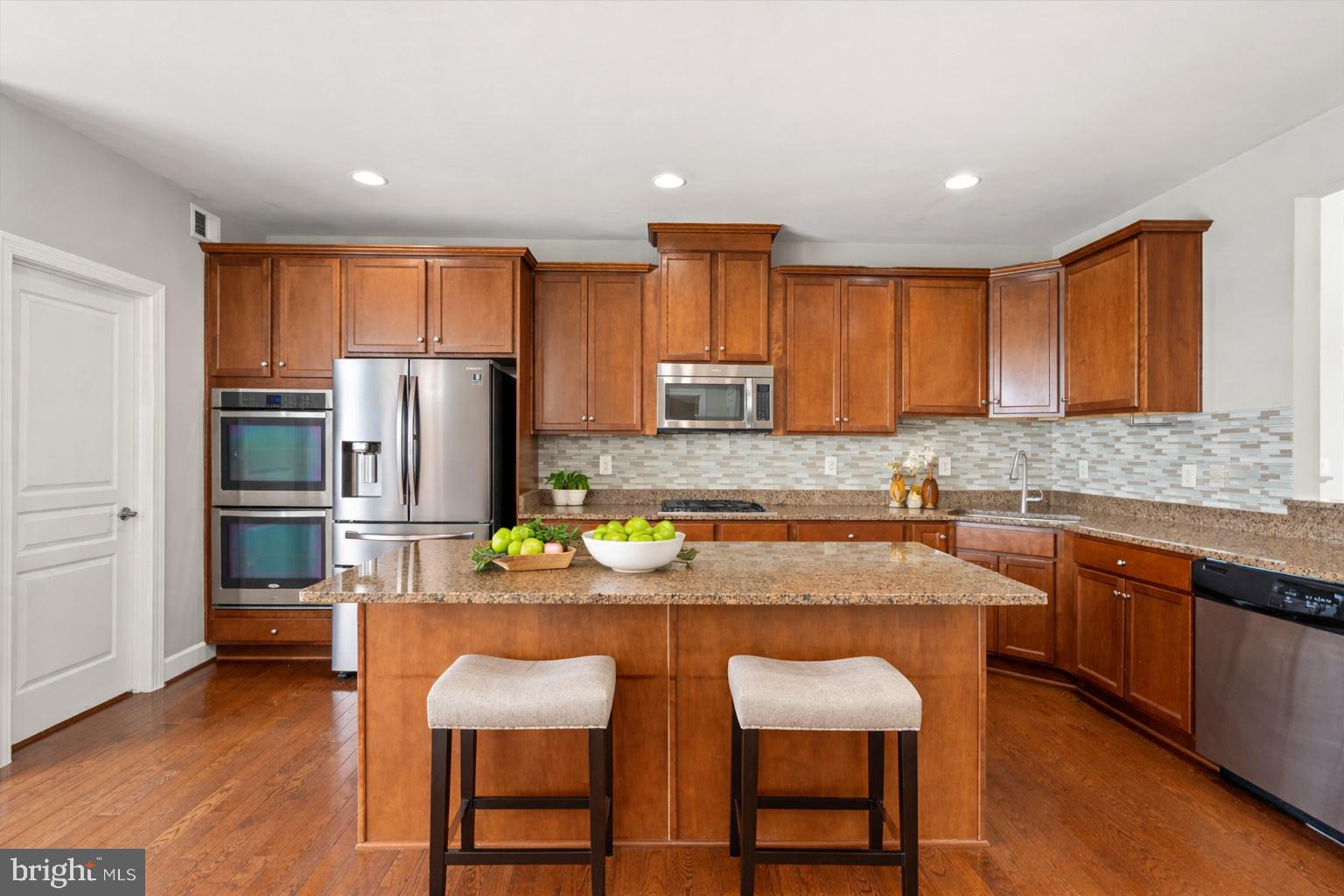 6223 SUMMIT POINT COURT