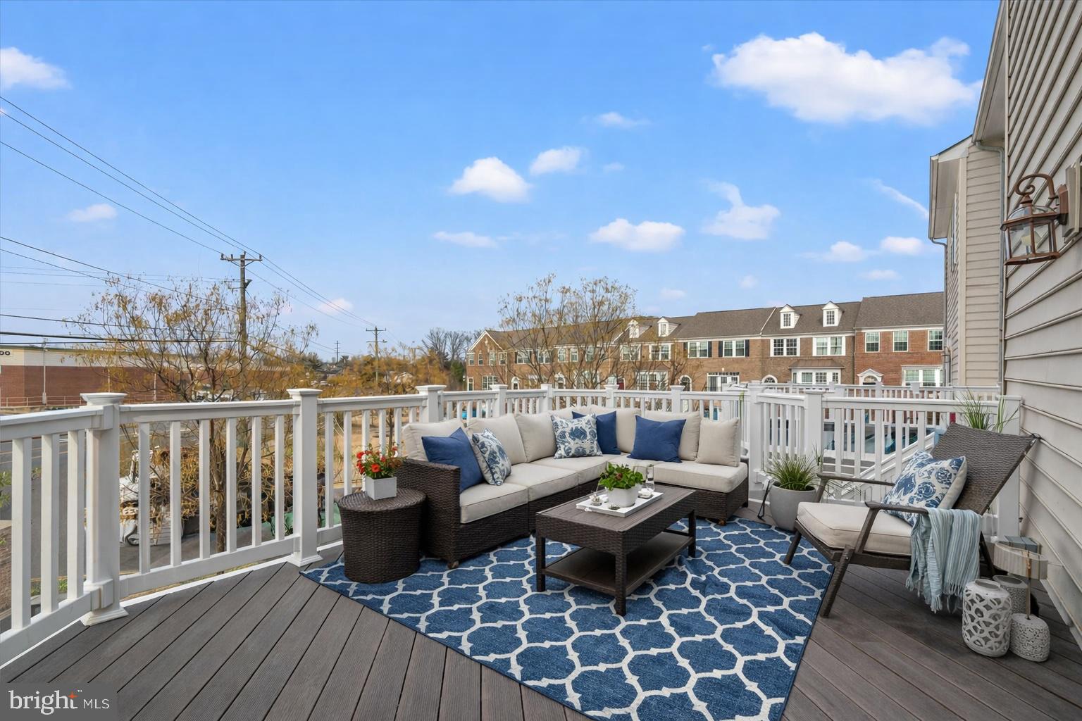 6223 SUMMIT POINT COURT