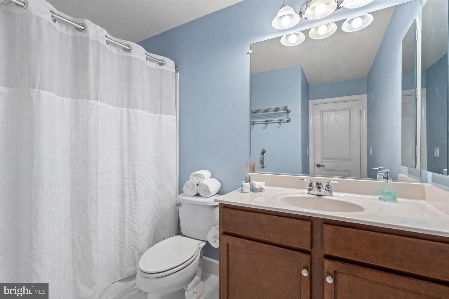 6223 SUMMIT POINT COURT