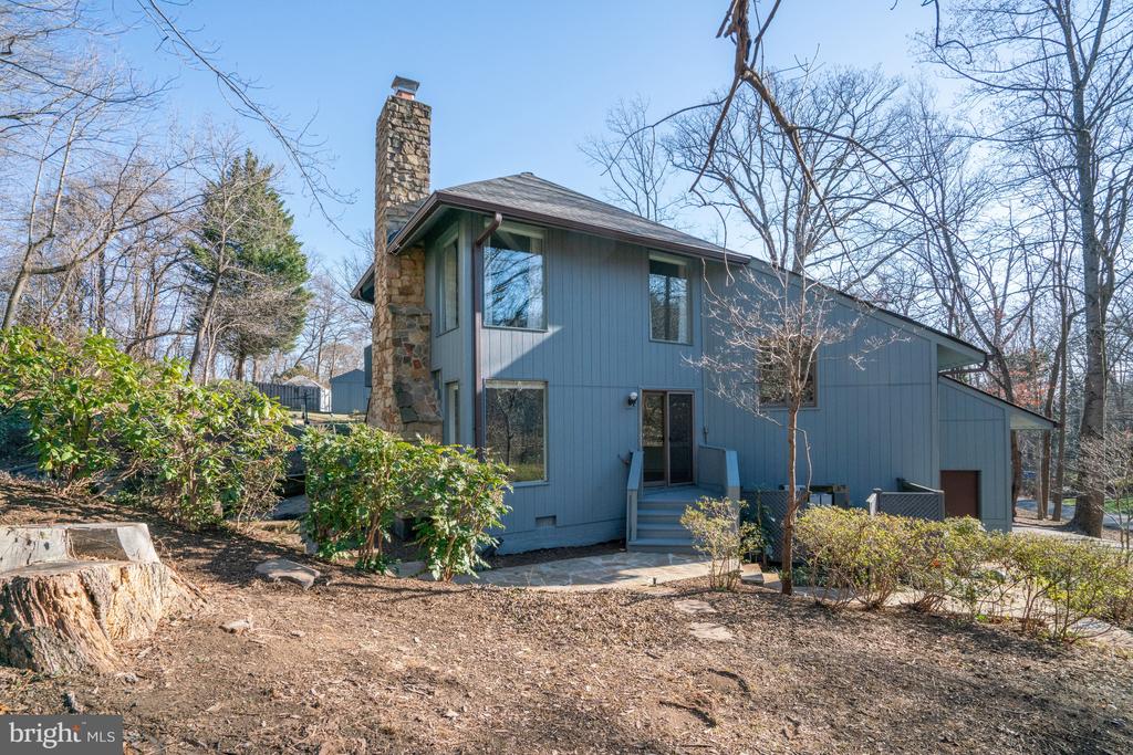 7107 ROXANN ROAD