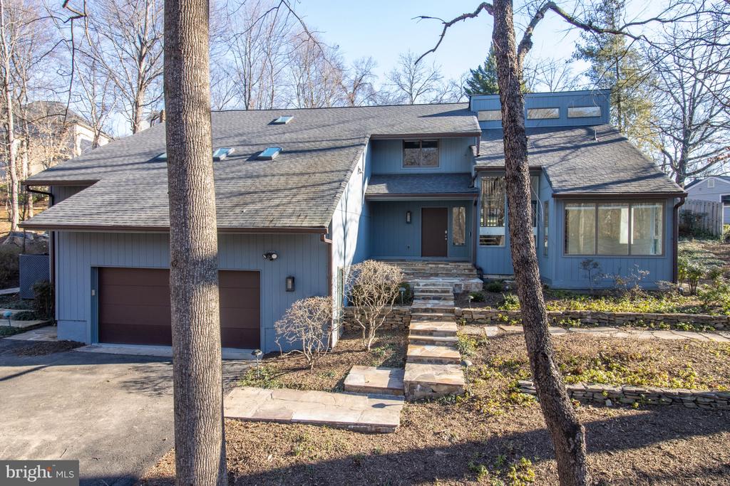 7107 ROXANN ROAD