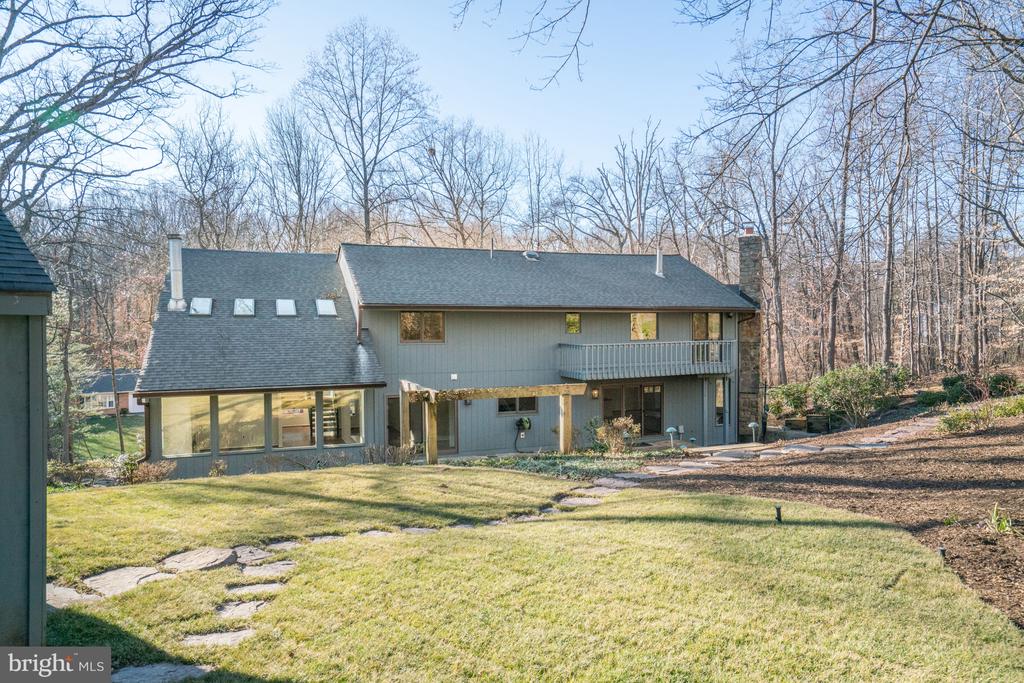 7107 ROXANN ROAD