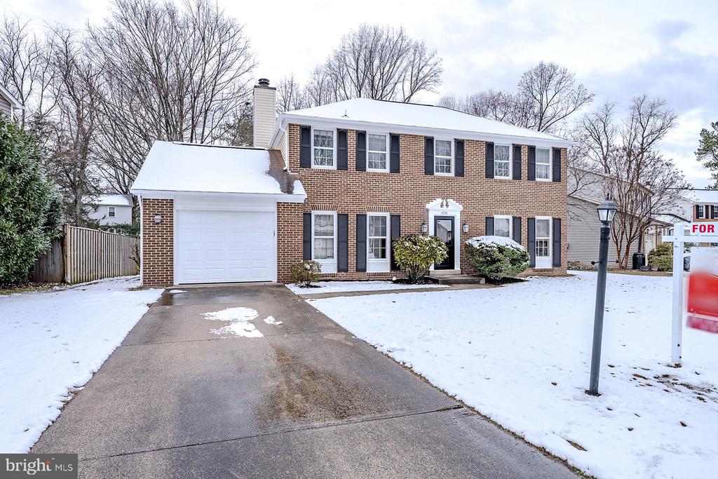 5708 HARRISON HOUSE COURT