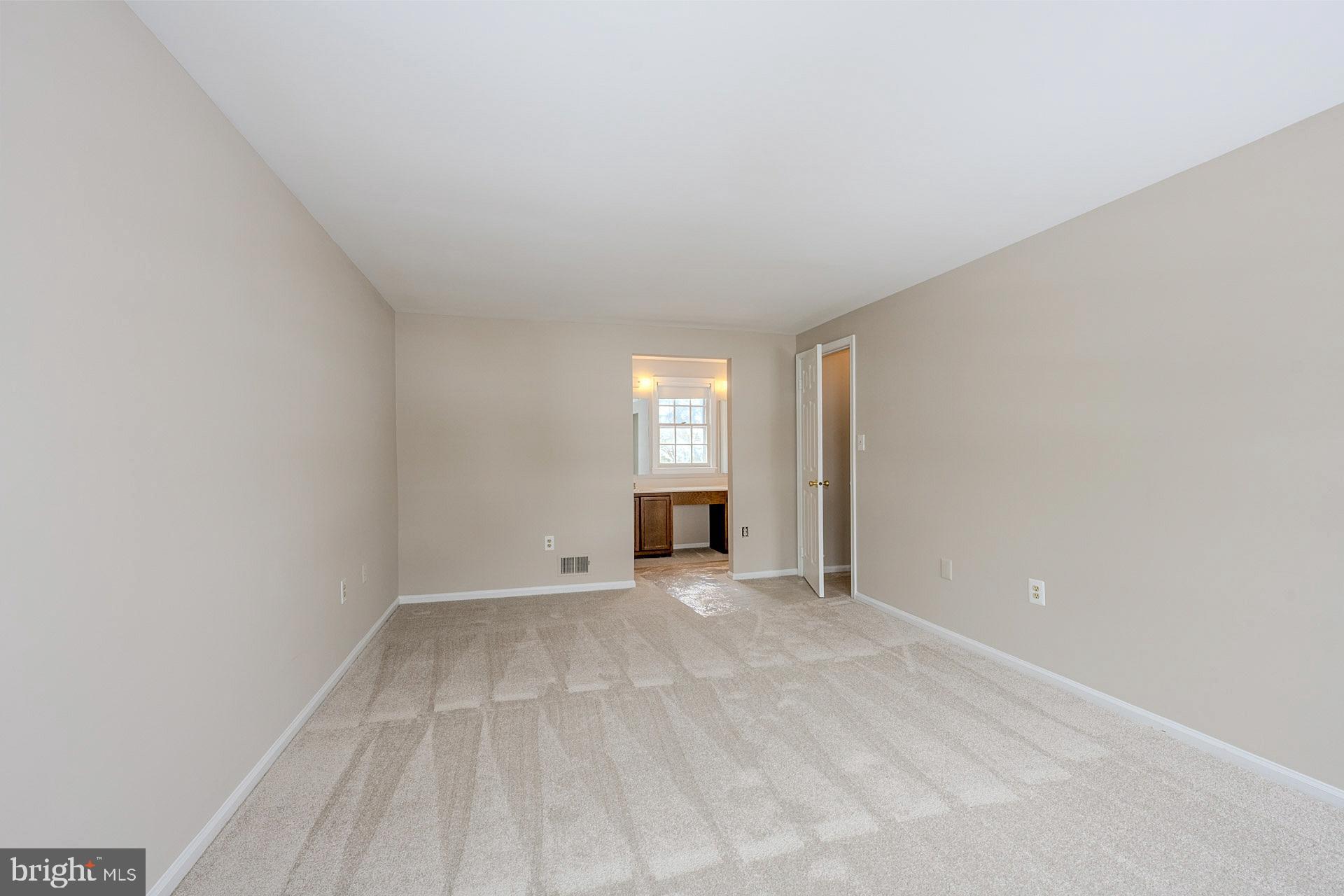 5708 HARRISON HOUSE COURT