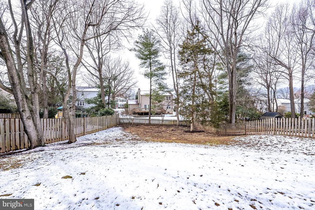 5708 HARRISON HOUSE COURT